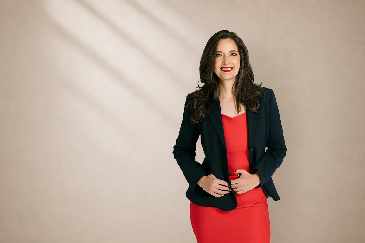 Mónica Alba — Irremediablemente Millonaria